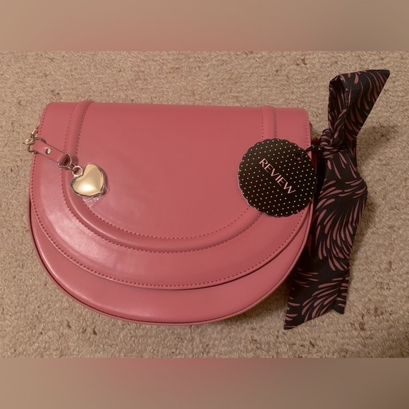 ✨Host Pick✨ Review Dusty Pink Cross Body Bag - Picture 7 of 7